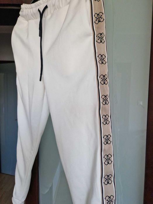 Dres damski marki Guess