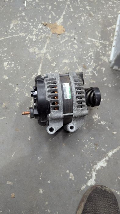 Генератор 3.2 cherokee TrailHawk 56029740aa