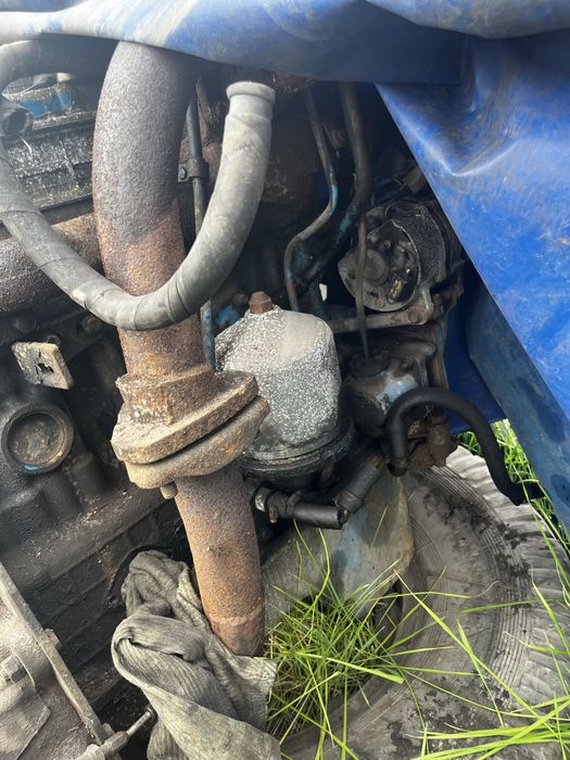Двигу на грузовий автомобіль
