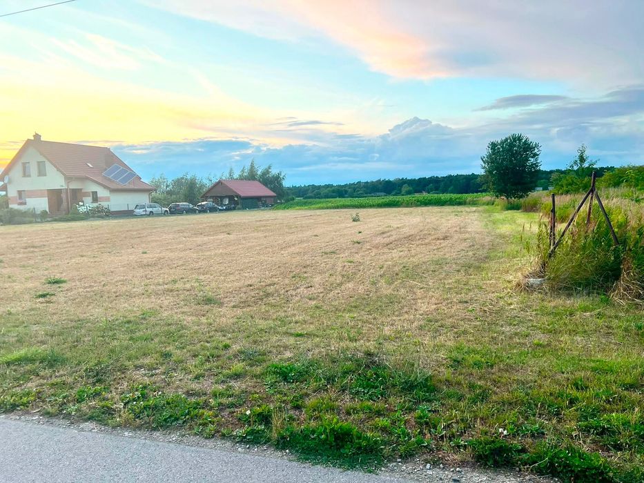 Działka 20 arów pod Lublinem | Jabłonna Pierwsza | media | las | 15 km od miasta