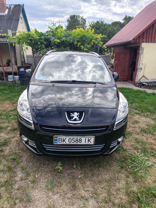 Продам Peugeot 5008, 2013р.