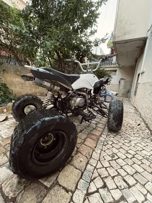 Moto 4 125cc ( pitbike)
