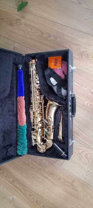 Saksofon  altowy Jupiter 7.. kpl ustnik  futerał