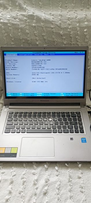 4 laptopy, Lenovo, Dell, Asus i HP