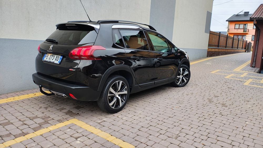 Peugeot 2008 GT-LINE 1,2 THP ,, automat,,
