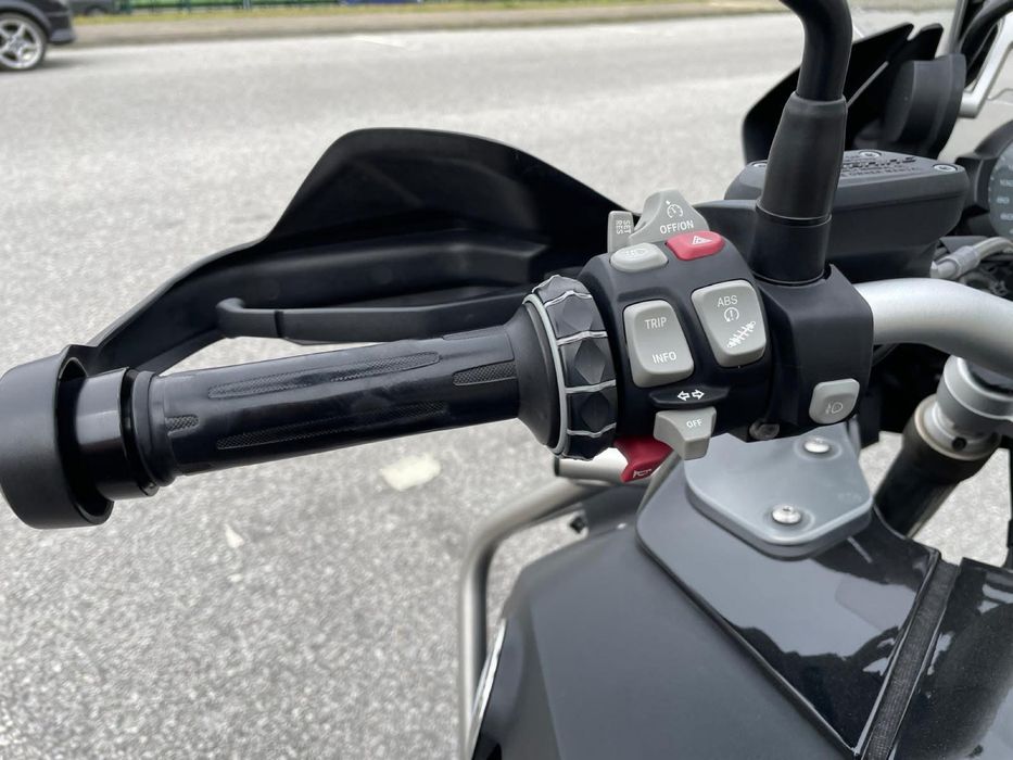 BMW R1200 GSA Triple Black 2017  Nacional