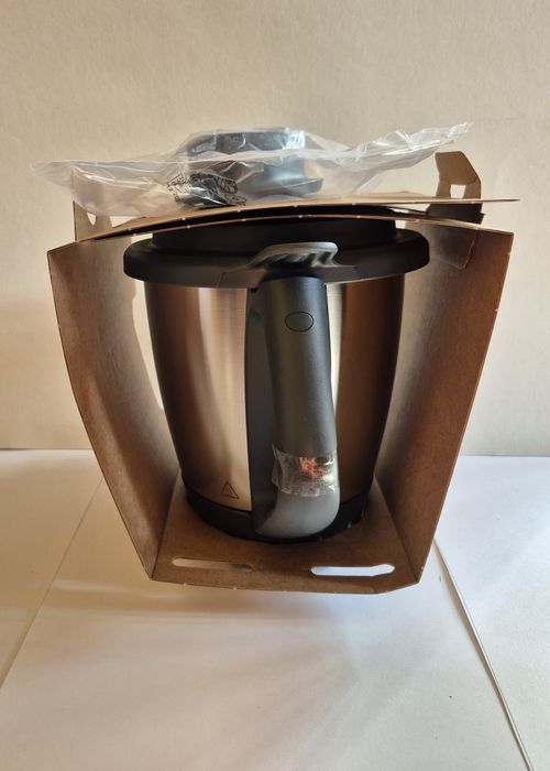 Thermomix,  naczynie mixujące/garnek z koszyczkiem nowe Tm6