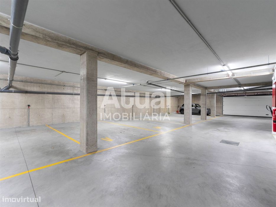 Garagem  Venda em Caldas de Vizela (São Miguel e São João),Vizela