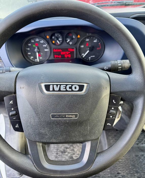 IVECO Daily 35 S14 Cabine Dupla, 7 lugares, AC, 2019, 110.000 Km