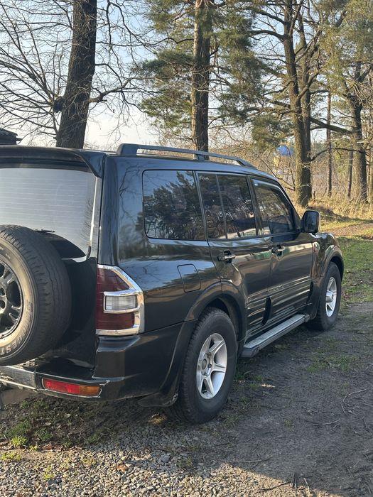 Mitsubishi Pajaro Wagon