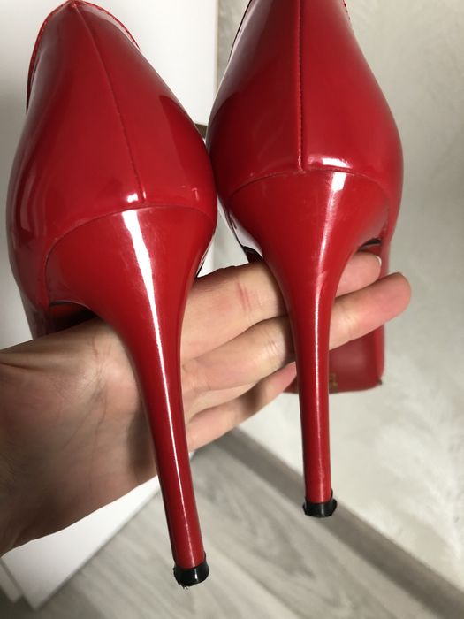 Червоні туфлі Lino Marano