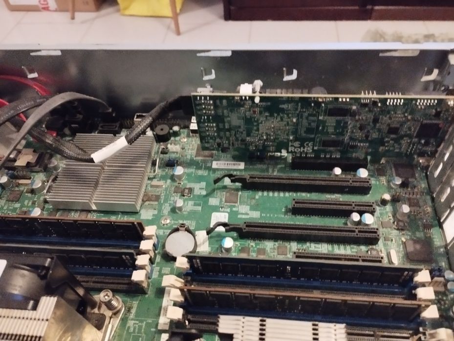 Supermicro X9DAi — (Dual Xeon E5-2600)