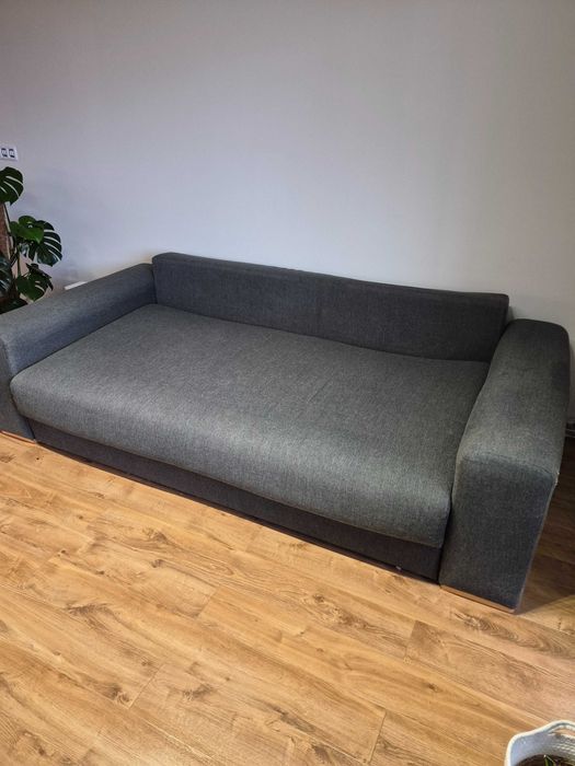 Duża szara rozkładana sofa BRW