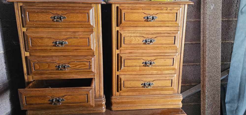 Cama de Casal + Cómoda e Mesinhas de Cabeceira