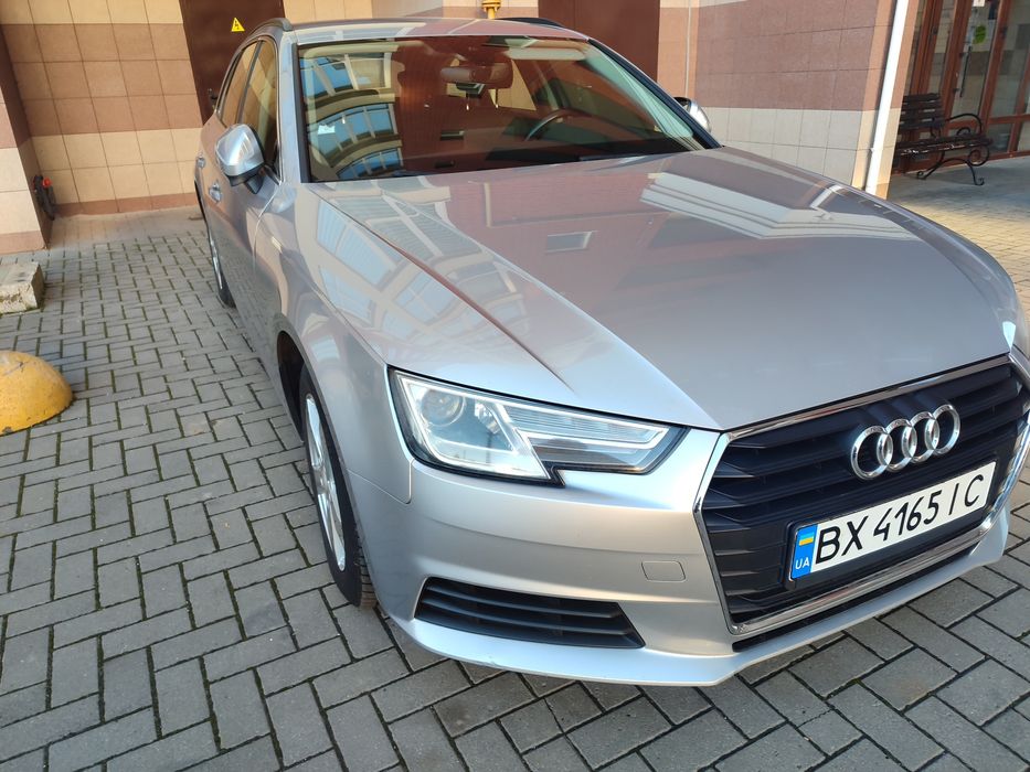 Обмін Ауді А4 В9. 2.0. ТД Автомат  в Рідній фарбі
