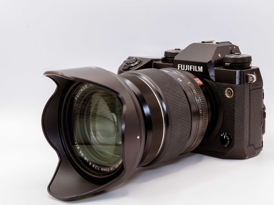 Fujifilm X-H1 + Lente 16-55mm + Flash Godox – Kit Profissional