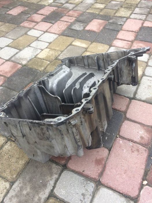 VOLKSWAGEN TUAREG 2007р. Запчастини Двигун 2.5 TDI (BPE) по деталям