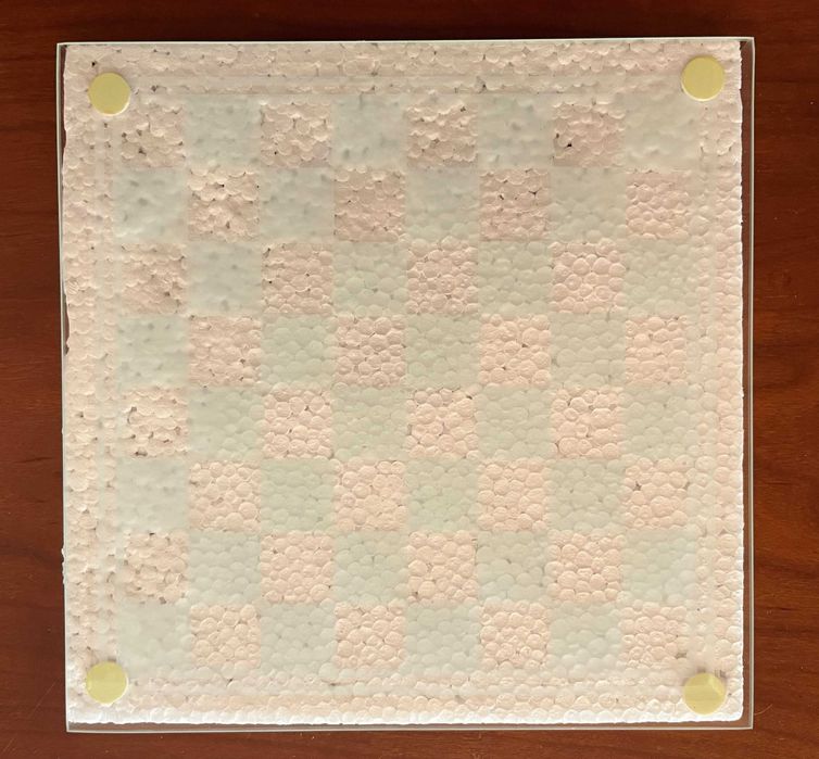 Jogo de tabuleiro xadrez/damas em vidro