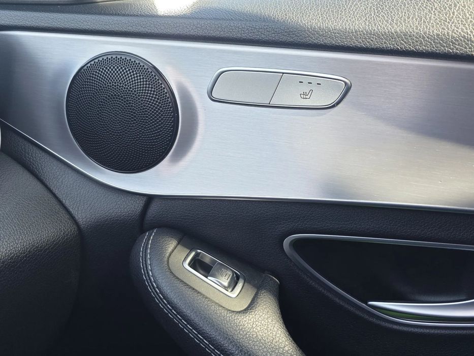 Mercedes-Benz C 220 d Station 9G-TRONIC AMG Line foto 5