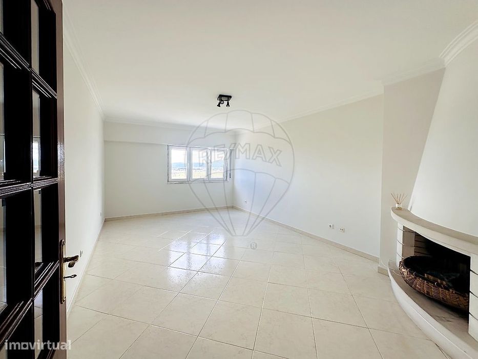 Apartamento T1 para arrendamento