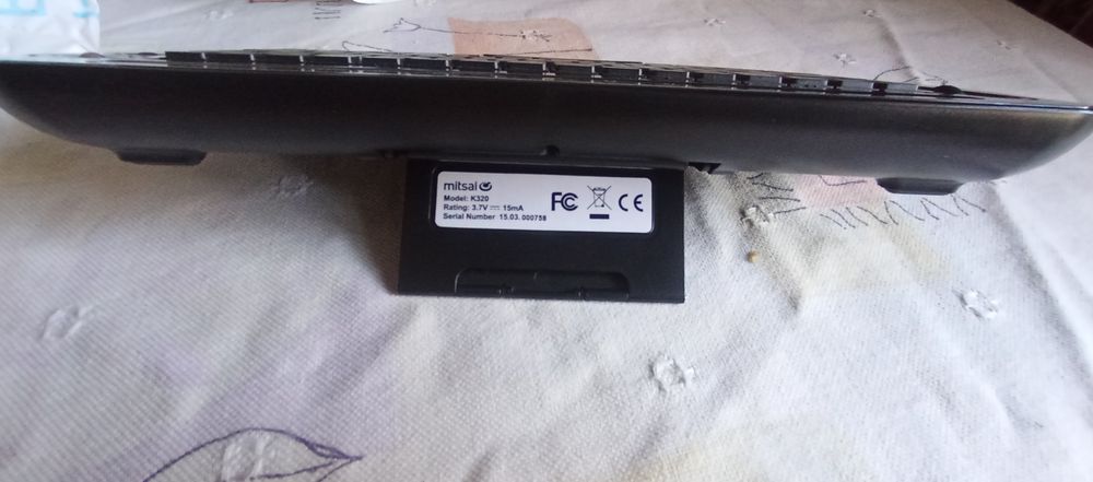 Mitsai keyboard and mouse Bluetooth connection64283900388610122