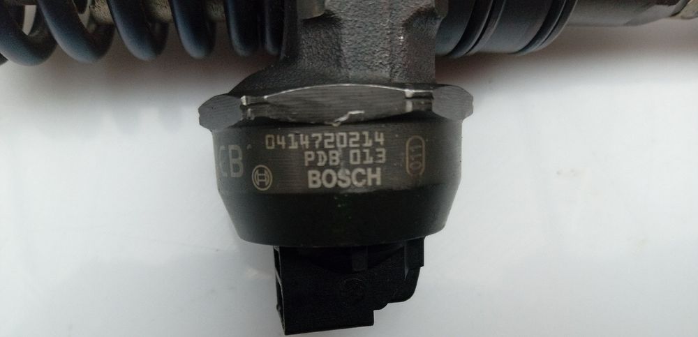 Injetor AUDI A4 (8EC, B7)