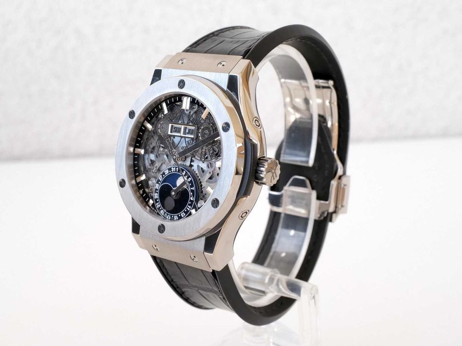 Classic Fusion Aerofusion Moonphase Titanium 42mm