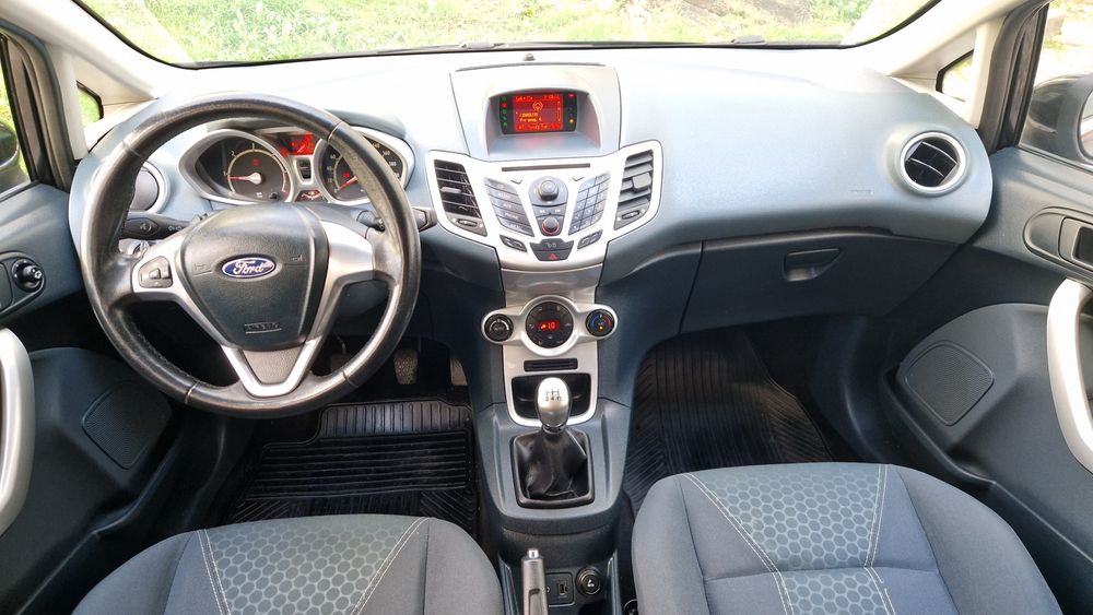 Ford Fiesta 1.4 TDCI TREND *DESDE 98€ MÊS*