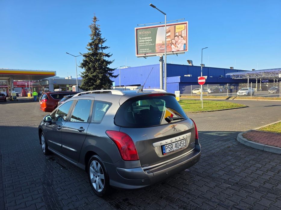 Pilnie sprzedam samochód osobowy