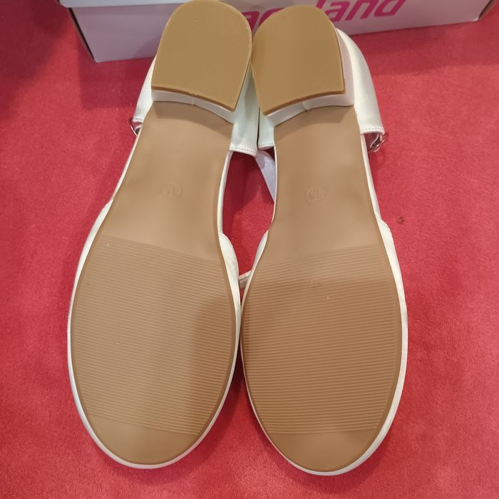 Buty komunijne 35 nowe białe z perełkami dla dziewczynki wizytowe