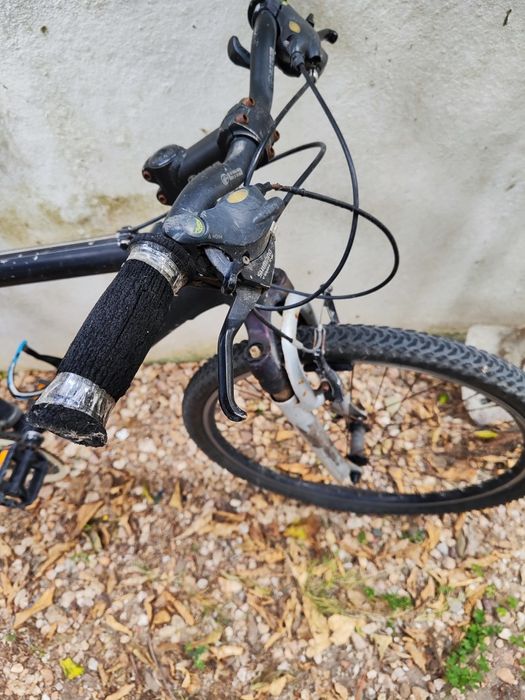 Bicicleta BTT alumínio