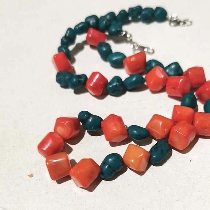 Бусы, серьги, брошь Лунный камень