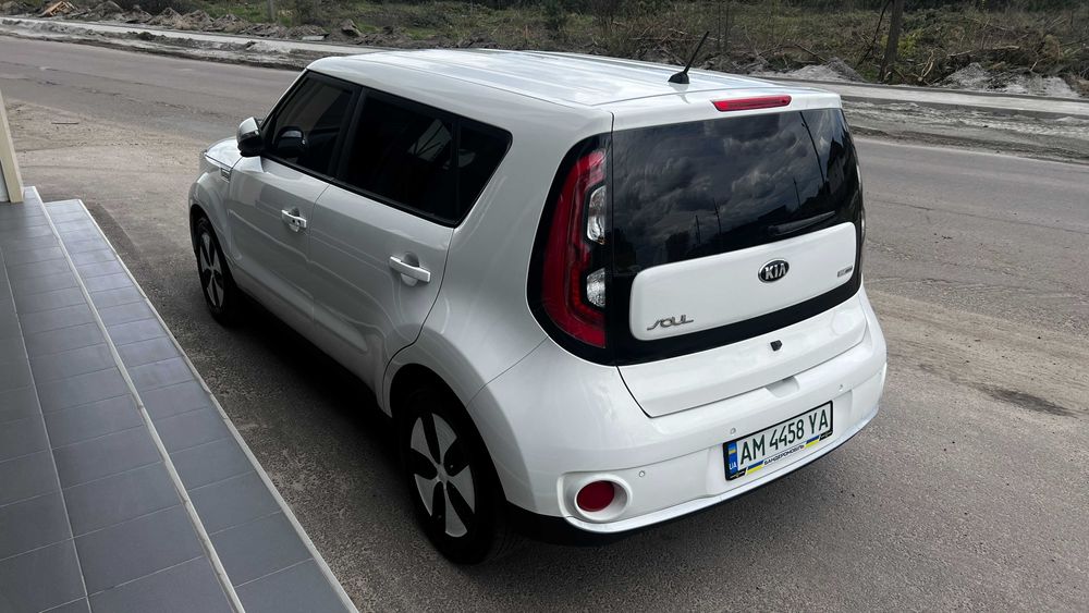 Kia Soul 2017 VIN KNAJN81EFJK029997 фото оголошення 11 з 11