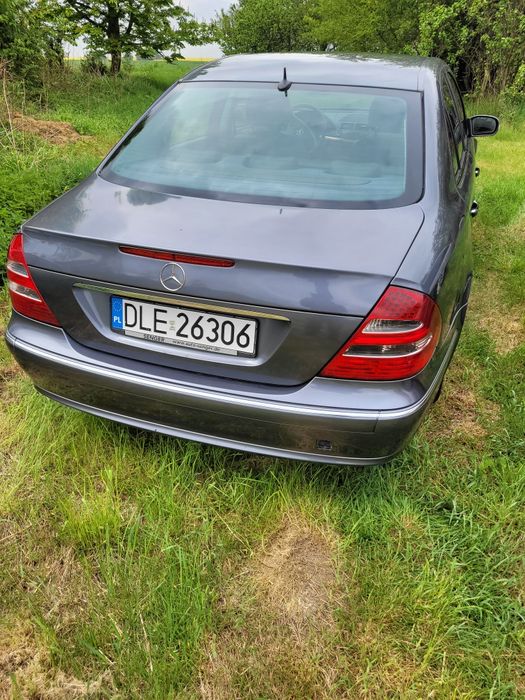 Mercedes w211 e320 CDI V6