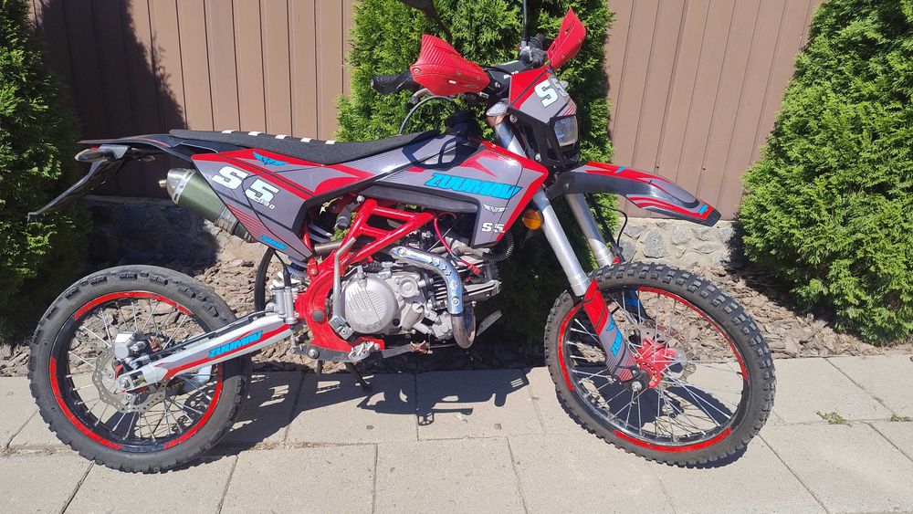 Продам мотоцикл, zuumav s5 190