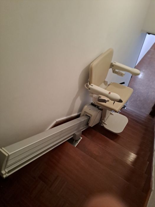 Cadeira Elevador escada idosos