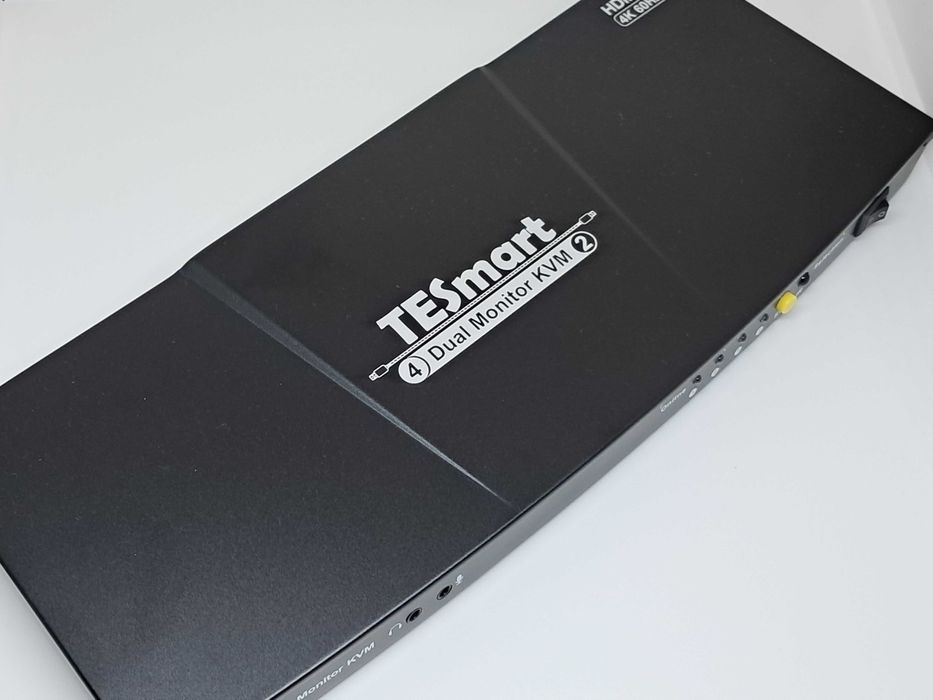 TESmart HKV0402A1U Dual Monitor 2x2 HDMI+VGA KVM-переключатель