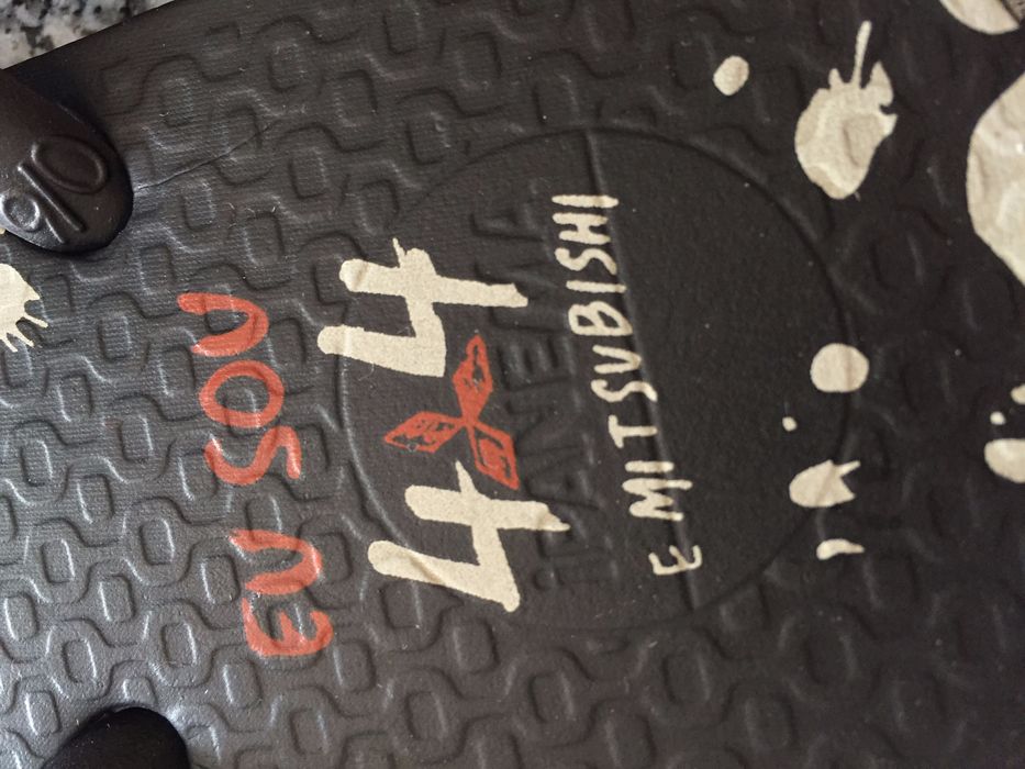 Ipanema Mitsubishi 4x4 número 41 ou 42 chinelos havaianas