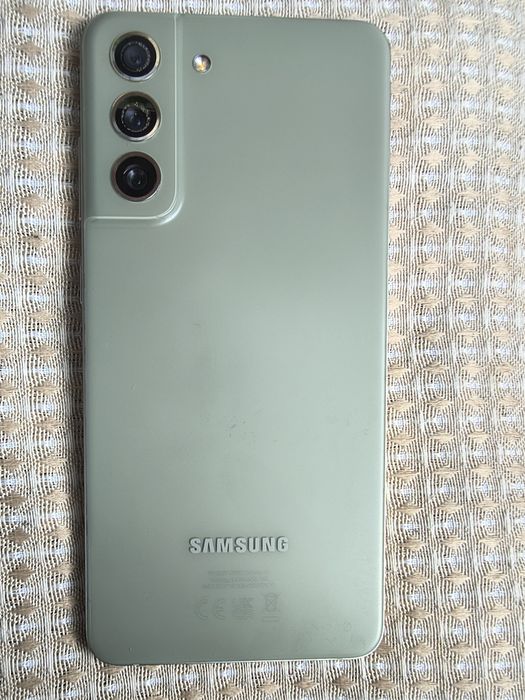Продам Samsung Galaxy S21 FE 6/128GB (Olive)