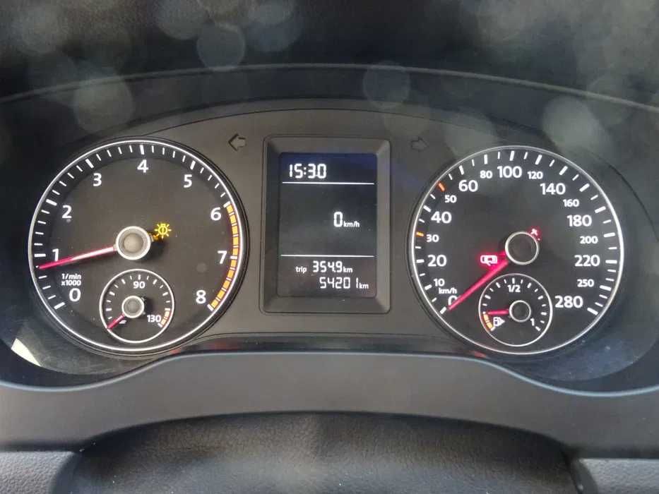 skrzynia biegów manual vw jetta vi 6 1.6 b 54201 km nnl