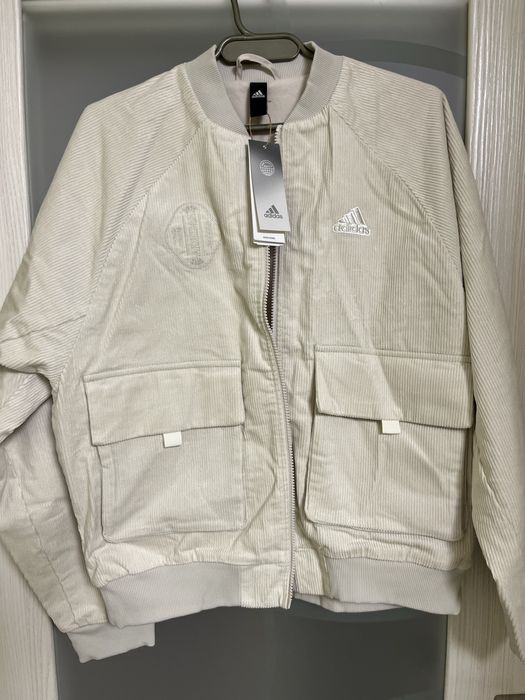 Куртка бомбер чоловіча adidas розмір M S