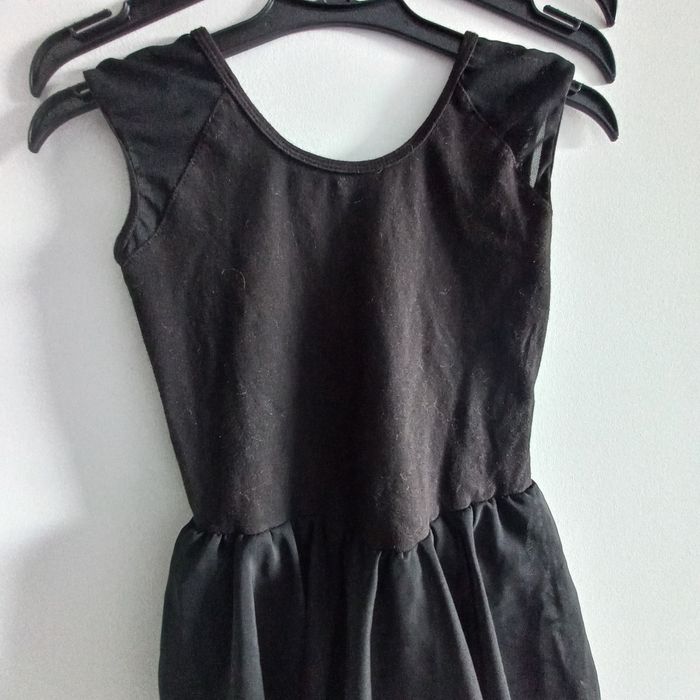 Fato preto 8 o 9 anos