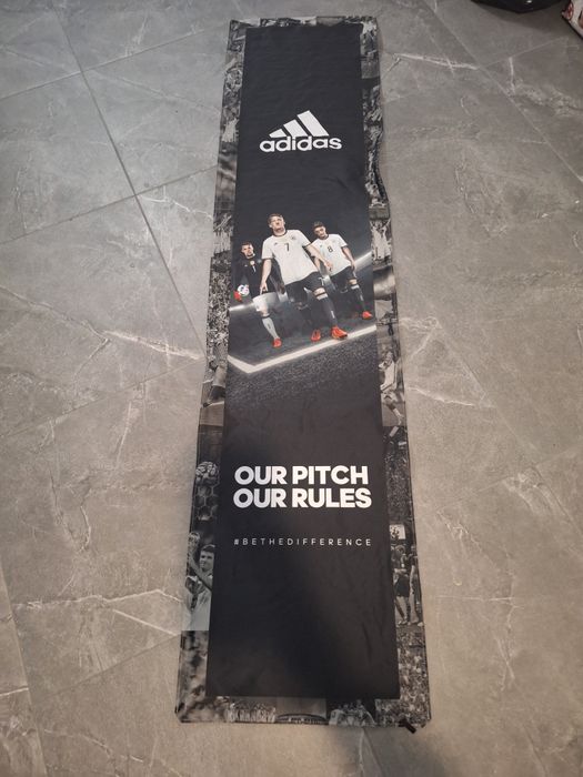 Zawieszka adidas bieżnik dywanik piłkarski pilka nozna