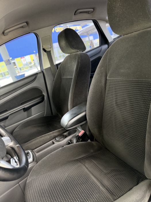 Продам Ford Focus automat