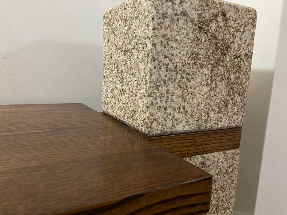 2 Aparadores/móveis de entrada em madeira e granito NOVO PREÇO