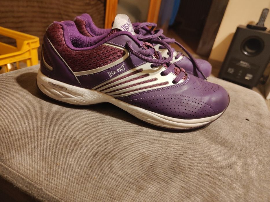 Buty USA pro rozmiar 40,5