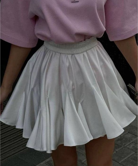 Спідниця з рюшами