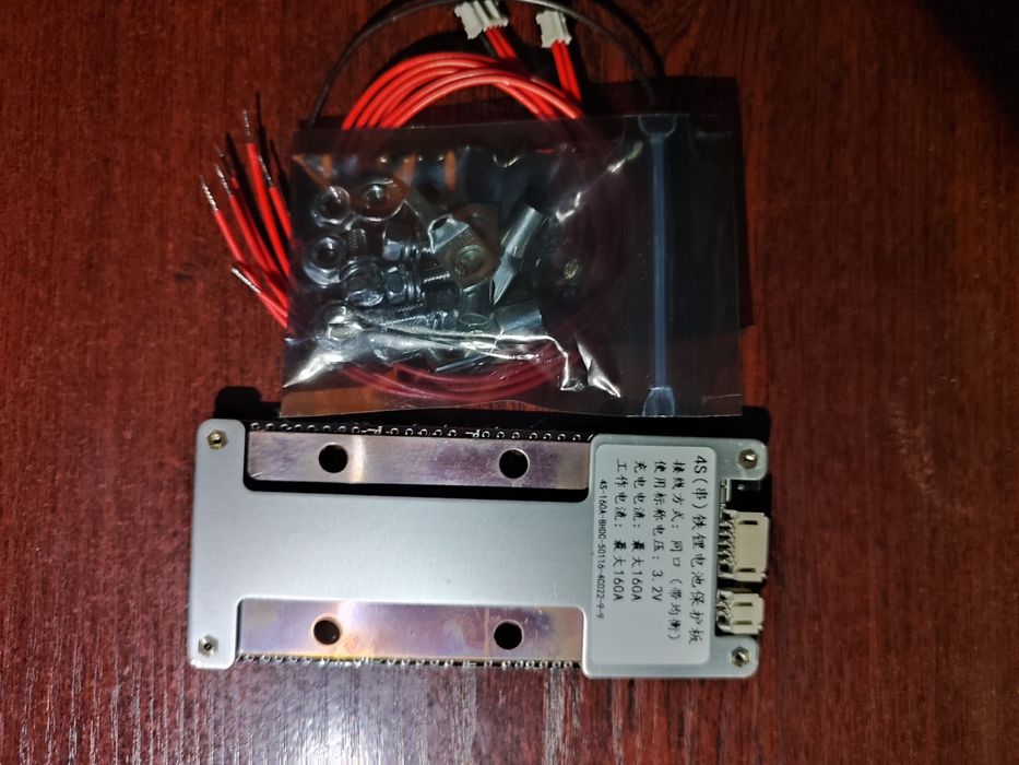 Продаю BMS плату 12v. 4s-160a для Lifepo4 3.2v.