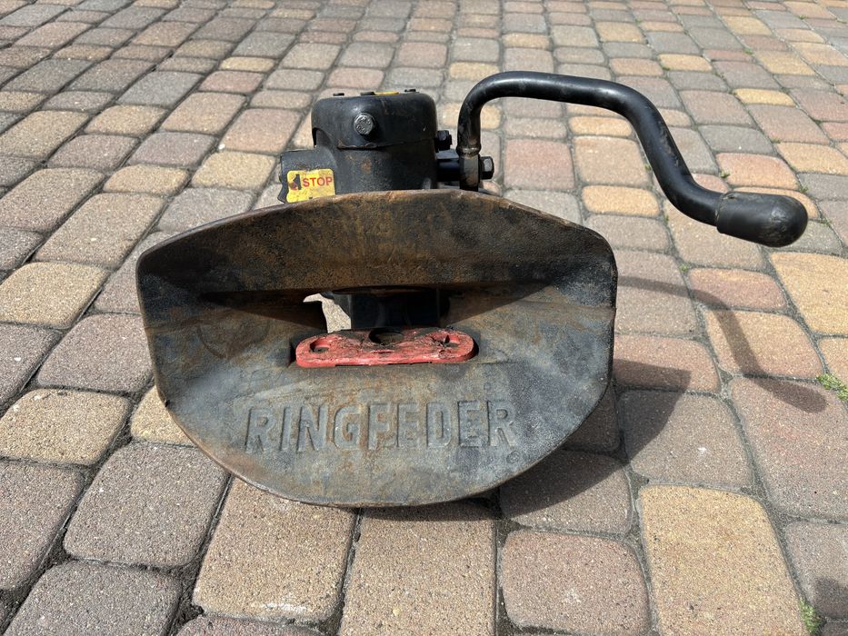 Sprzęg, zaczep automatyczny fi 40 mm. Ringfeder RF40. Rok 2023
