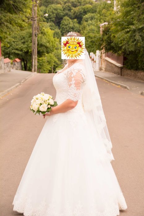 Весільна сукня, айворі